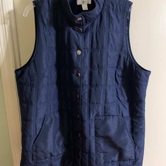 Vest - Picture 1 of 3